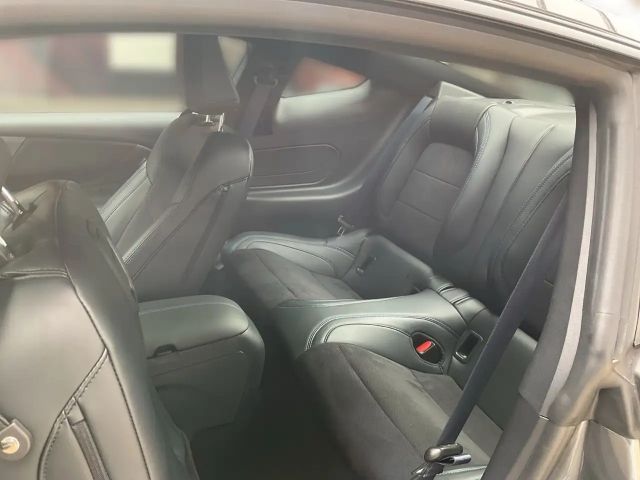 Ford Mustang Fastback GT 5.0 V8