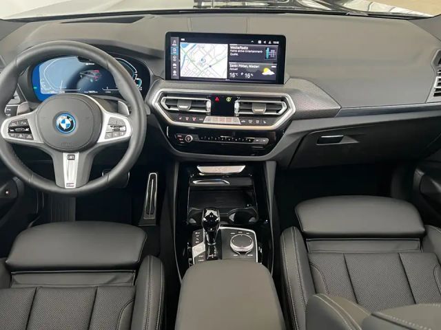 BMW X3 xDrive30e