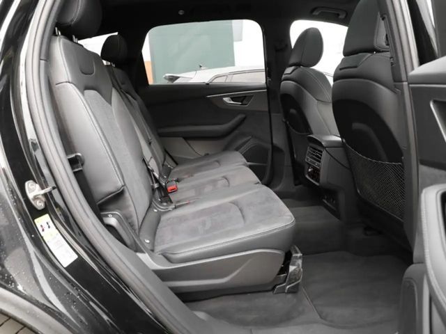 Audi Q7 50 TDI Quattro S-Line