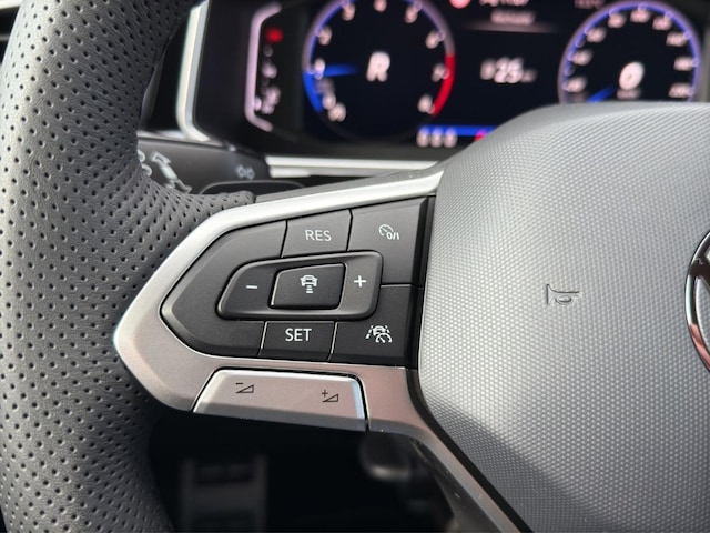 Volkswagen T-Roc 1.5 TSI DSG R-Line