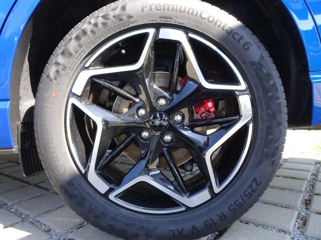 Ford Kuga AWD Hybrid ST Line X