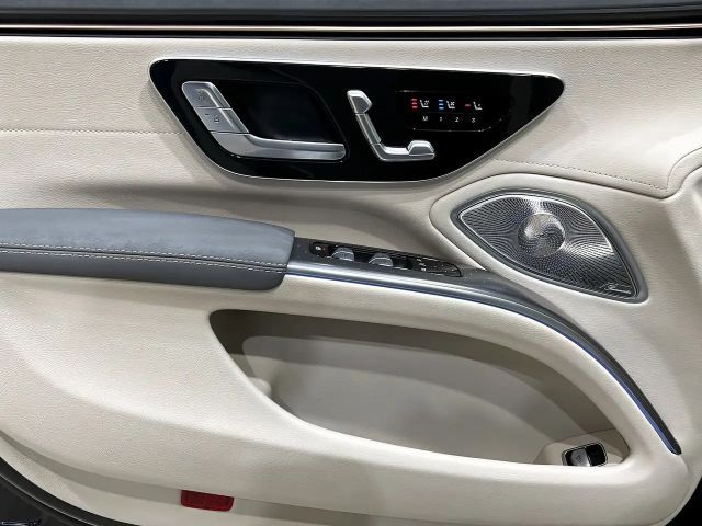 Mercedes-Benz EQS 450 AMG Line Sedan