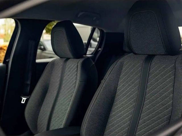 Peugeot 208 MHEV Automaat | 360° Camera | Dodehoekd. | Zete...