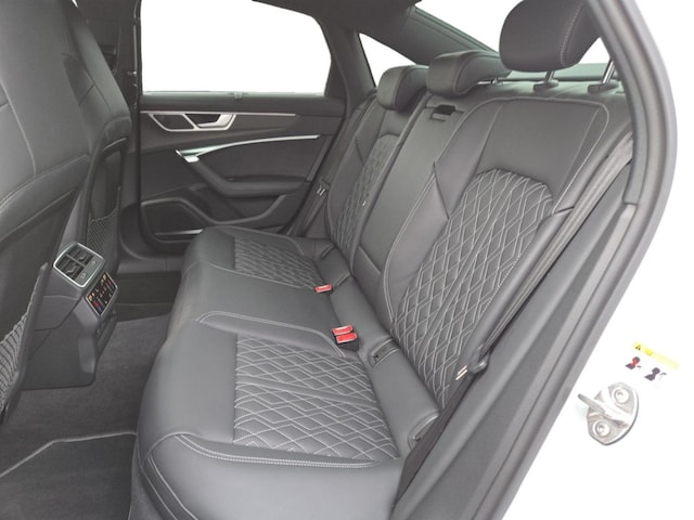 Audi S6 Quattro Sedan