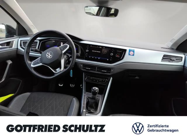 Volkswagen Polo GOAL SITZHEIZUNG EINPARKHILFE LED CARPLAY