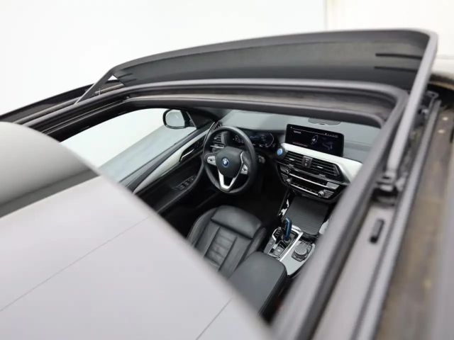 BMW iX3 Impressive iX3