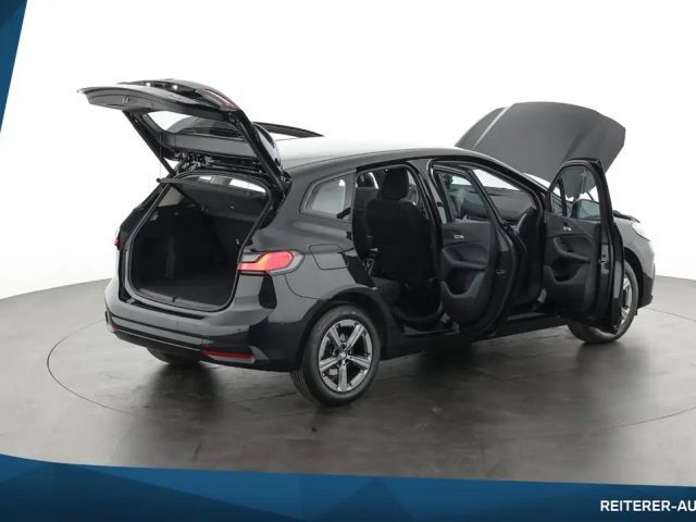 BMW 216 216i Active Tourer Sedan