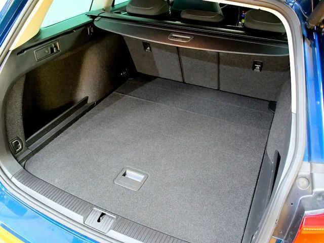 Volkswagen Passat Business DSG Variant