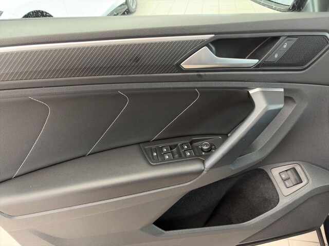 Volkswagen Tiguan R-Line eHybrid