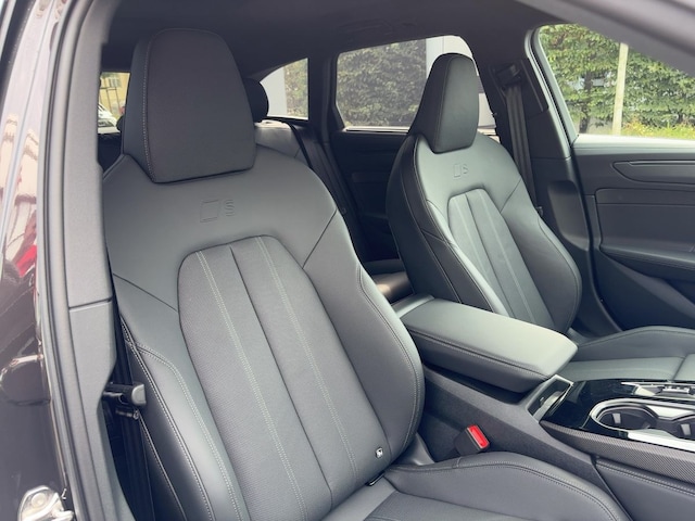 Audi A6 e-tron Avant Quattro