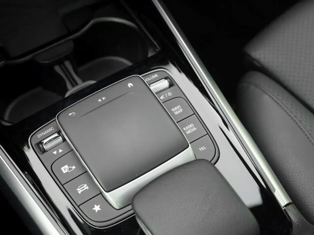 Mercedes-Benz EQB 350 4MATIC Progressive