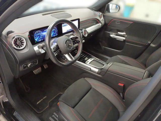Mercedes-Benz EQB 300 4MATIC AMG Line