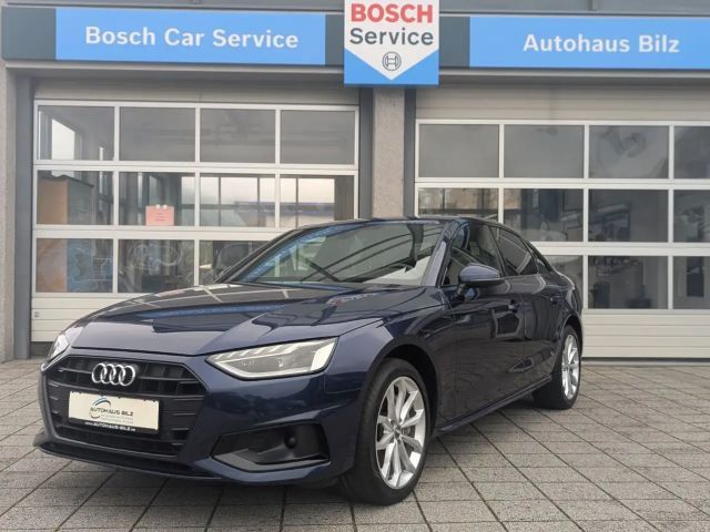 Audi A4 40 TDI Business Sedan