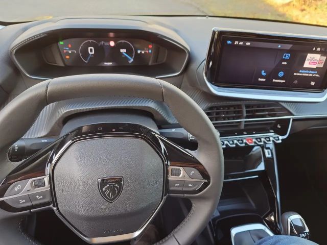 Peugeot 208 Allure Pack PureTech