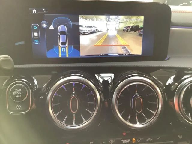 Mercedes-Benz CLA 200 AMG Line Coupé