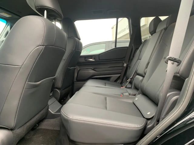 Toyota Land Cruiser Executive