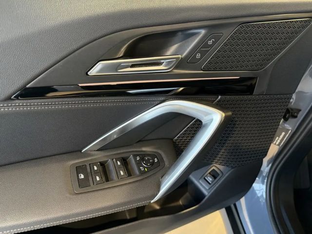 BMW X1 sDr18d Aut.U11 NAV+TEM+SITZH+KOMF+adpLED+SPUR