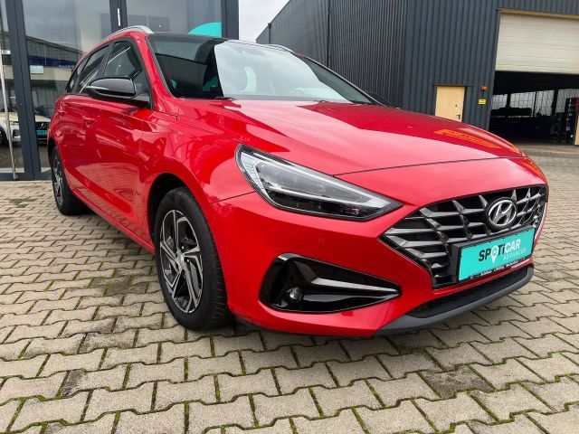 Hyundai i30 1.6 CRDi Intro Edition Intro Edition