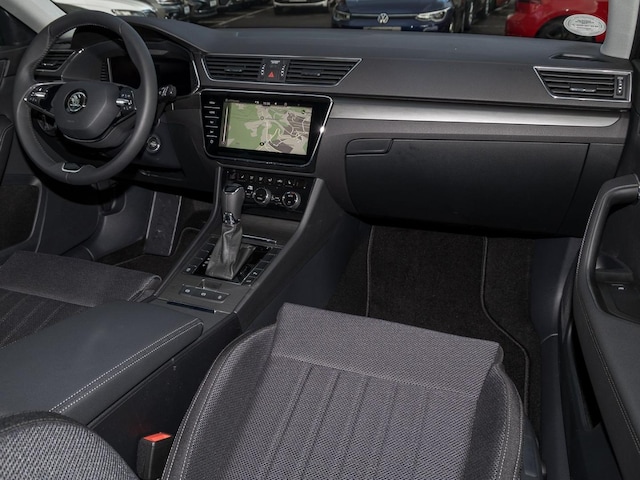 Skoda Superb 2.0 TDI Combi Style Style