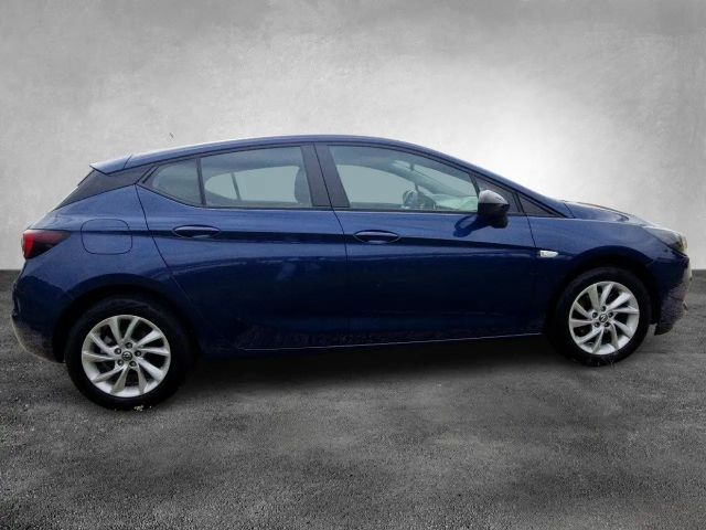 Opel Astra 1.5 Turbo Business Edition