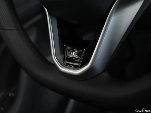 Volkswagen Passat DSG R-Line