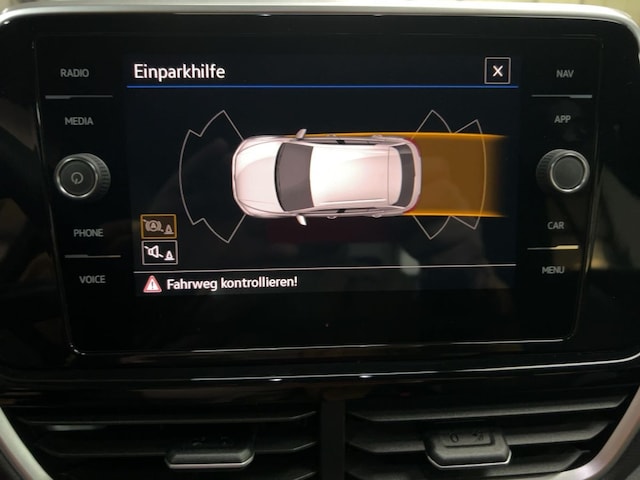 Volkswagen T-Roc 1.5 TSI DSG Plus R-Line