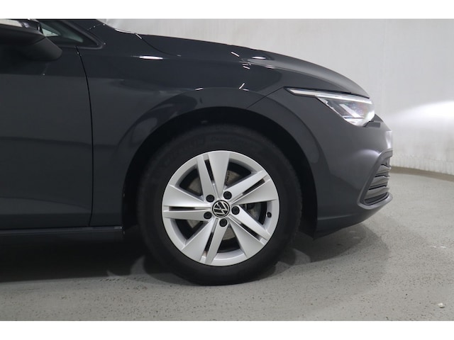 Volkswagen Golf 1.5 eTSI DSG Golf VIII Life