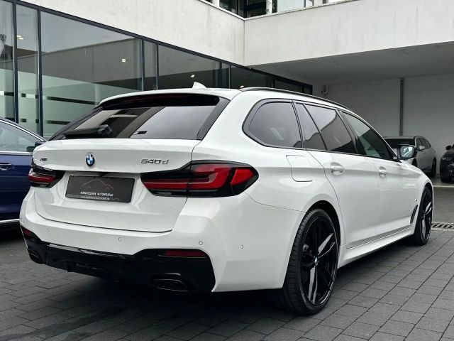BMW 540 540d M-Sport Touring xDrive