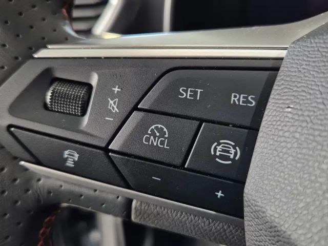 Seat Leon 1.5 eTSI DSG FR-lijn