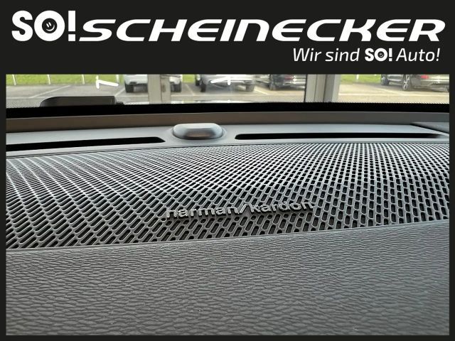 Volvo XC40 Dark Plus