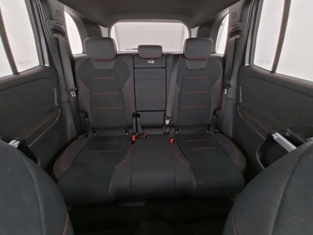 Mercedes-Benz GLB 200 AMG Line