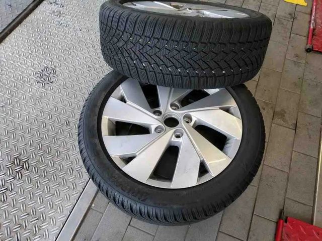 Volkswagen Golf 2.0 TSI DSG GTI