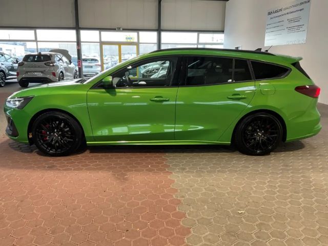 Ford Focus ST Line