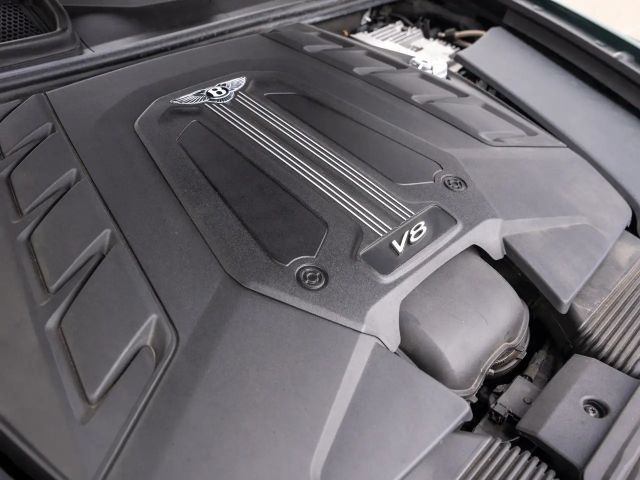 Bentley Bentayga V8