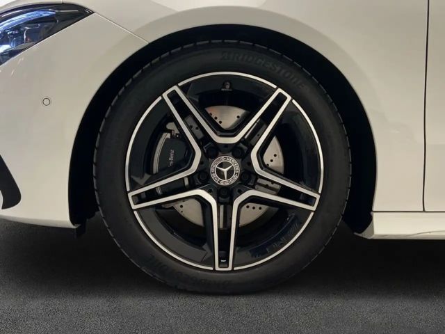 Mercedes-Benz CLA 200 CLA