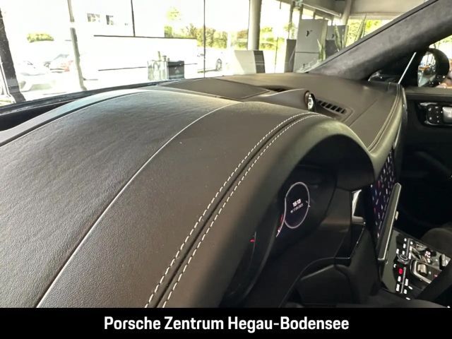 Porsche Cayenne Coupé GTS