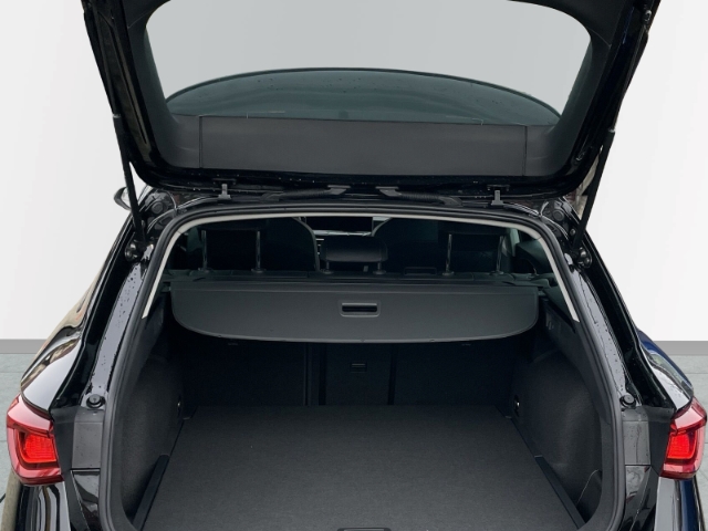 Seat Leon 1.5 eTSI FR-lijn Sportstourer