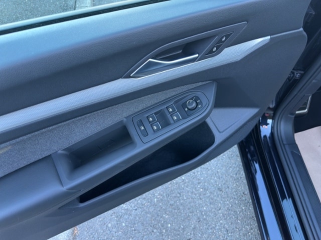 Volkswagen Golf 1.5 TSI Golf VIII Move