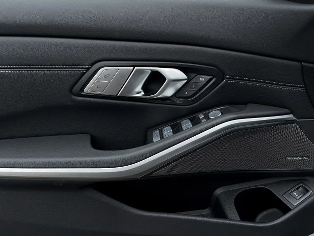 BMW 330 330i M-Sport Sedan