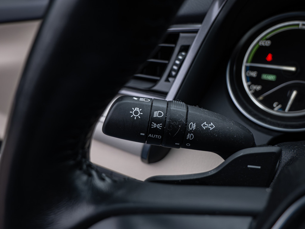 Toyota Camry Executive