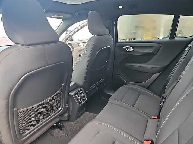 Volvo C40 AWD Plus Recharge Twin Engine