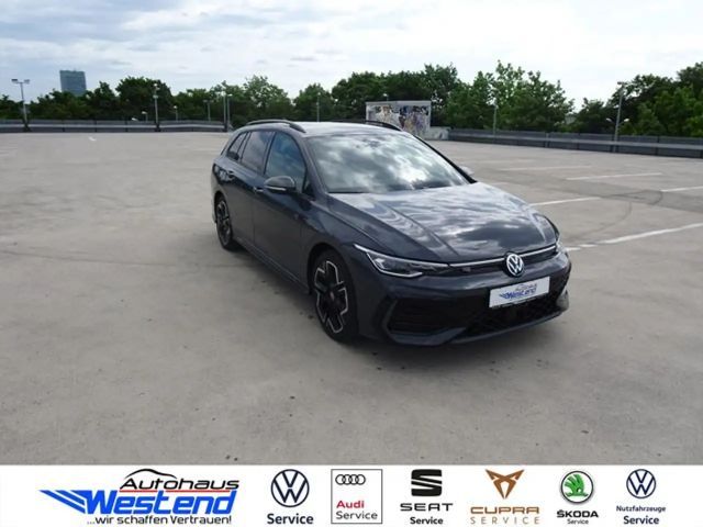 Volkswagen Golf DSG R-Line
