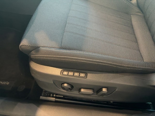 Skoda Superb 2.0 TDI Combi Style Style