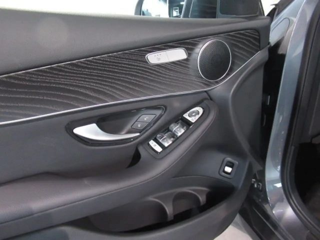 Mercedes-Benz GLC 200 4MATIC GLC 200 d