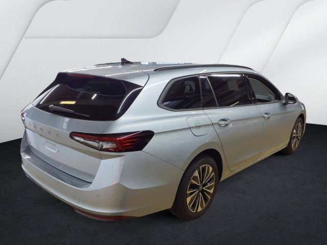 Skoda Superb 2.0 TDI Combi Selection