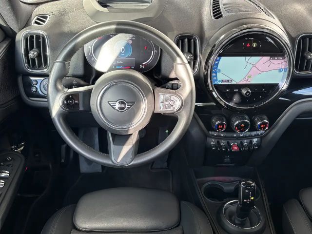 MINI Cooper Countryman DKG Classic Trim el. Heckklappe Navi