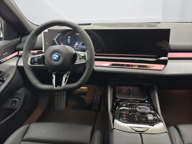 BMW 530 530e Touring