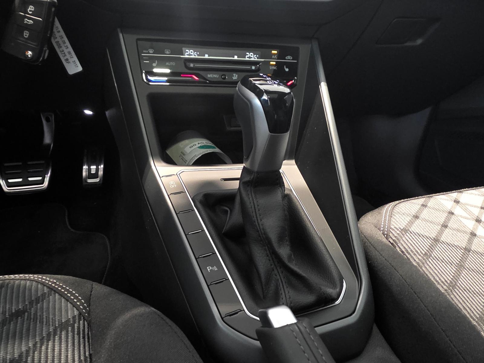 Volkswagen Taigo 1.0 TSI DSG R-Line