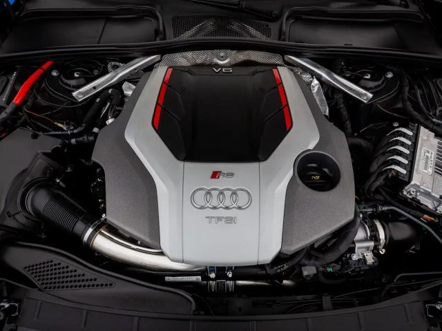 Audi RS4 tiptr. 360°K NAVI VIRTUAL SITZHZG DAB