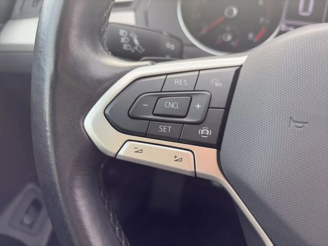 Volkswagen Passat 1.5 TSI DSG Variant